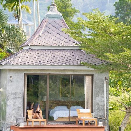 Anodard Phuket, Nai Yang Beach Thalang Exterior foto